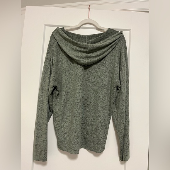 EUC | Hyba / Reitmans - Brushed Hooded Pullover | Size Medium - Picture 7 of 7